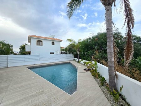 Stunning Five Bedroom Villa in Protaras - 18