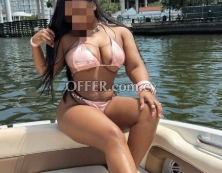New girl hot girl in the town (photo 1)