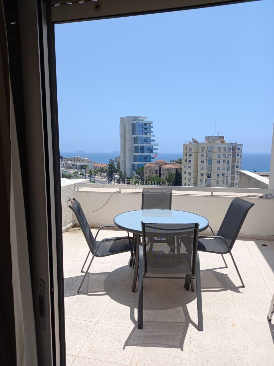 BEATIFULL TWO BEDROOM APARTMENT CLOSE TO THE BEACH - 8