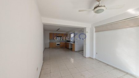 Spacious 3-Bedroom  Ground Floor Apt, Kings Av.Mall Area, Paphos. - 5