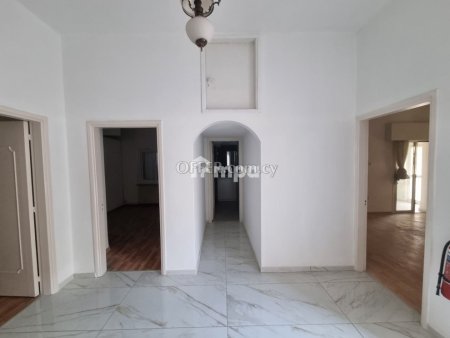 Semi Detached House in Egkomi for Rent - 3