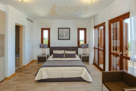 Villa for sale in Aphrodite Hills - 3