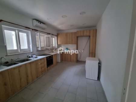 Semi Detached House in Egkomi for Rent - 2