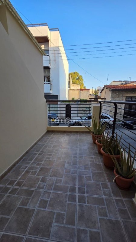 ONE BEDROOM APARTMENT FULLY FURNISHED IN THE HEART OF THE CITY CENTER - 2