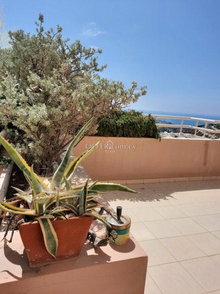TWO BEDROOM APARTMENT WITH SEA VIEW IN AG. TYCHONAS