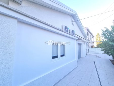 Semi Detached House in Egkomi for Rent