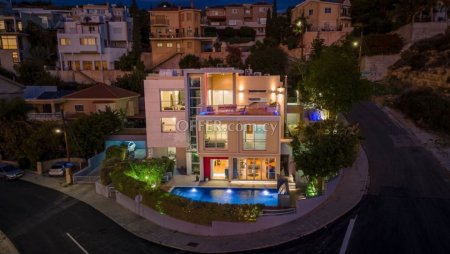 6 Bed Detached Villa for sale in Agia Filaxi, Limassol