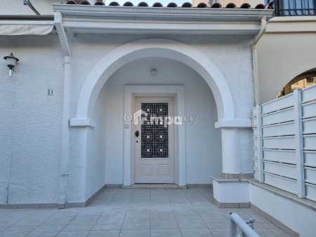 Semi Detached House in Egkomi for Rent - 10