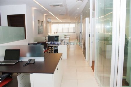 Office (Whole Floor) For Rent Limassol - 10