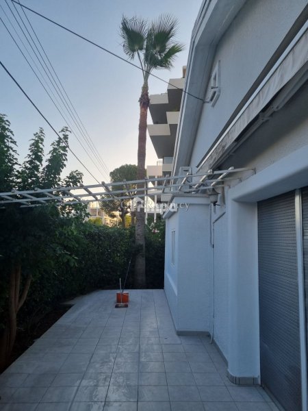 Semi Detached House in Egkomi for Rent - 9