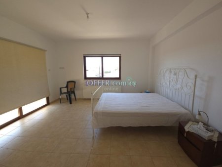 4 Bedroom Villa For Sale  Xylofagou Ayia Napa - 9