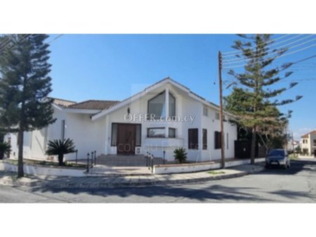 Five Bedroom Bungalow with Private Swimming Pool for Sale in Aradippou Larnaka - 7