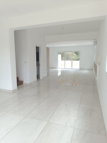 House (Detached) in Agia Fyla, Limassol for Sale - 6