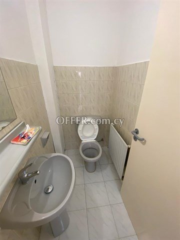 3 Bedroom Apartment  In Strovolos, Nicosia - 2