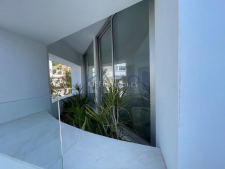 Modern 5 Bedroom All en-suite  Detached House with Sea View in Agia Fyla - 8