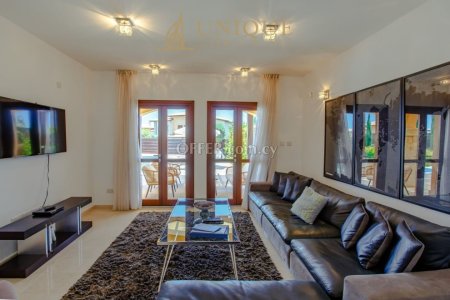 Villa for sale in Aphrodite Hills - 6