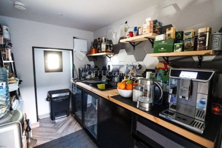 Modern 225 m2 Office Space for Rent Agia Triada - 6