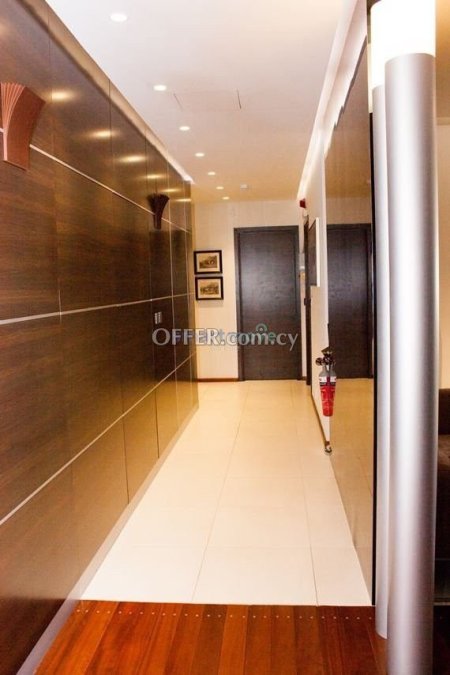 Office (Whole Floor) For Rent Limassol - 4