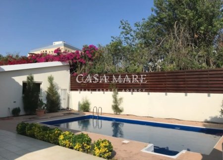  Detached 5-Bedroom House in Aglantzia, Platy Area, Nicosia