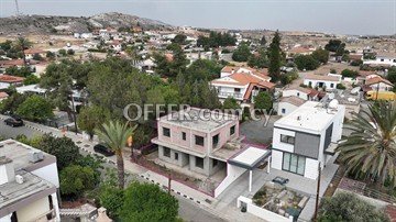 Incomplete two-storey house in Arediou, Nicosia