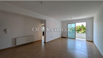 3 Bedroom Spacious Apartment  in Agios Demetrios parish, Akropolis, Ni