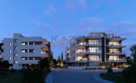 Modern Penthouse Apartment in Family Friendly Agios Athanasios