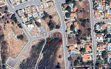 Plot  in Souni-Zanakia, Limassol