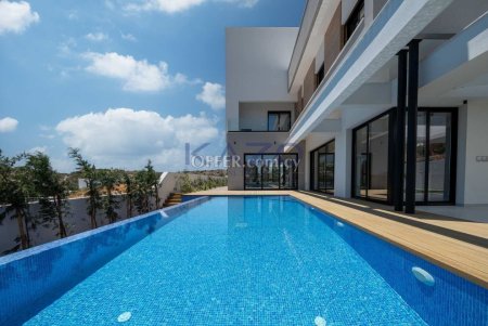 Modern Five Bedroom Villa on Large Plot Agios Tychonas - 13