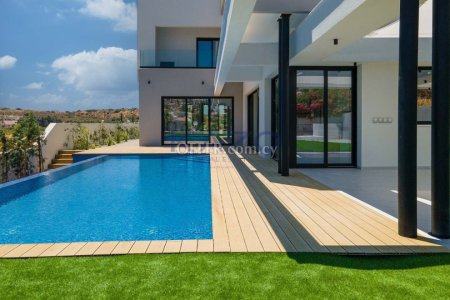 Modern Five Bedroom Villa on Large Plot Agios Tychonas - 12