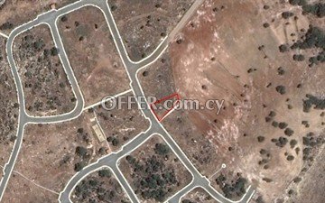 Plot  In Pissouri, Limassol