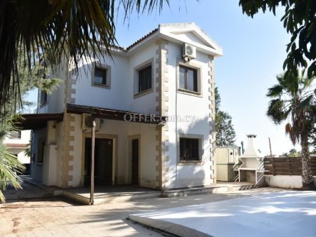 Detached House with Pool in Peaceful Ayia Thekla
