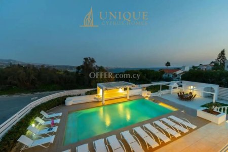 6 Bedroom Villa - Long Term Rent Coral Bay Peyia
