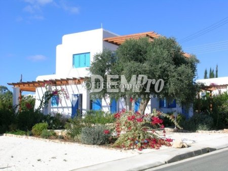 Villa For Rent in Peyia - Sea Caves, Paphos - DP4872