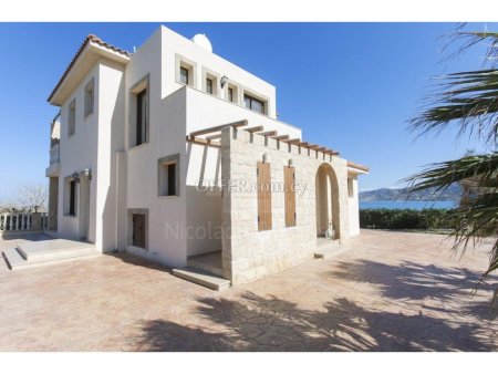 Sea front three bedroom villa in Pomos beautiful village of Paphos - 4