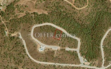 Plot  In Kornos, Larnaca