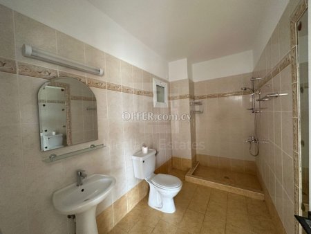 Top floor one bedroom apartment in Geroskipou area of Paphos - 3