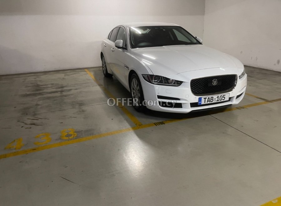 2019 Jaguar 2.0L Petrol Automatic Sedan - 1
