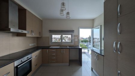 Three Bedroom Apartment Kato Polemidia Limassol - 2