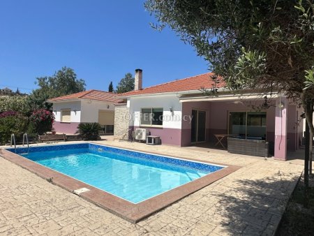 3 Bed Bungalow for rent in Pyrgos Lemesou, Limassol