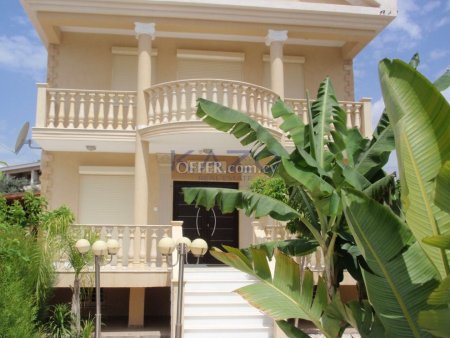 Spacious Fully Furnished Villa with 6 Bedrooms in Germasoyeia