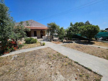 3 Bed Detached Bungalow for rent in Episkopi, Limassol