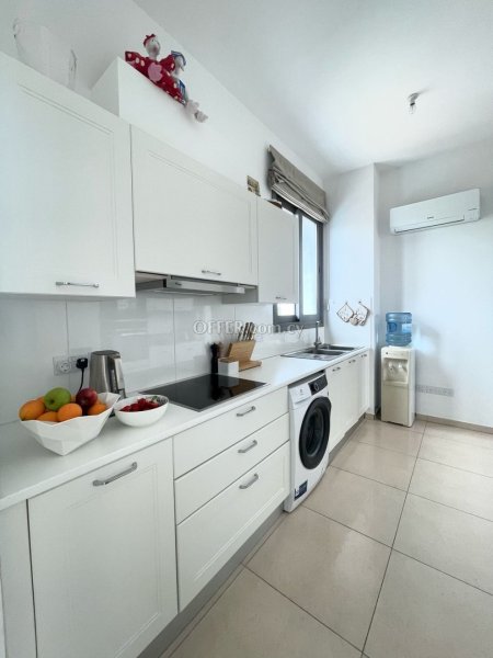 Apartment (Penthouse) in Moutagiaka Tourist Area, Limassol for Sale
