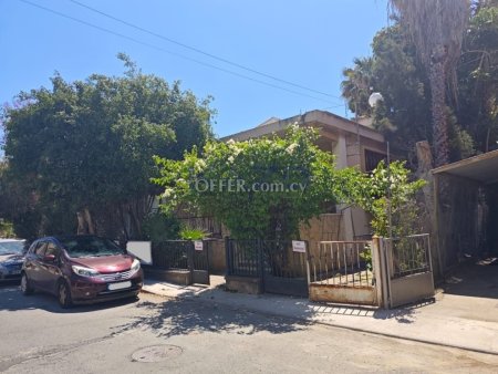 Spacious Semi-Detached House for Sale in Katholiki - 13