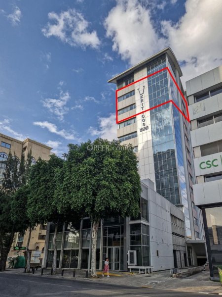 Offices in Trypiotis Nicosia - 6