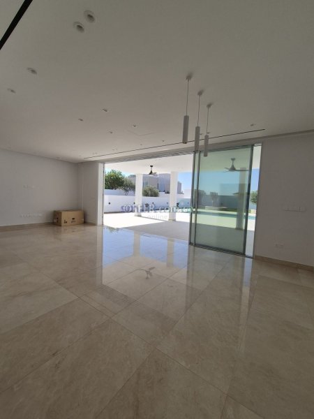 5-Bedroom Detached Villa for Rent Limassol - 10
