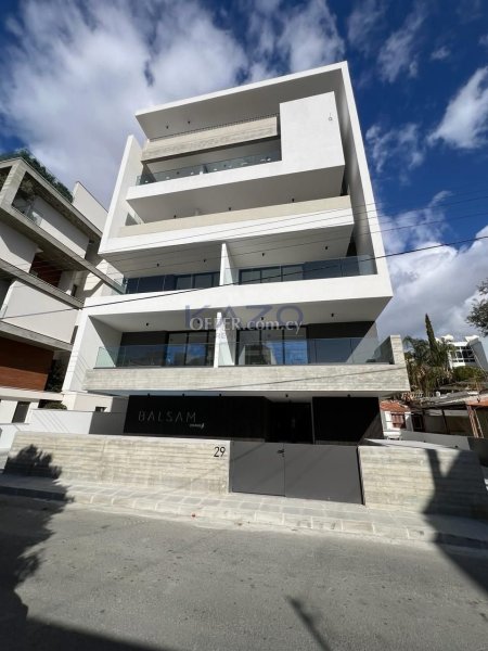Modern Apartment for Sale in City Center Agia Zoni - 12