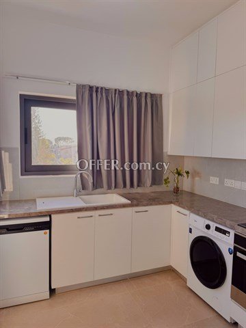 Ready to Move In 3 Bedroom Apartment With Roof Garden & Photovoltaics  - 5