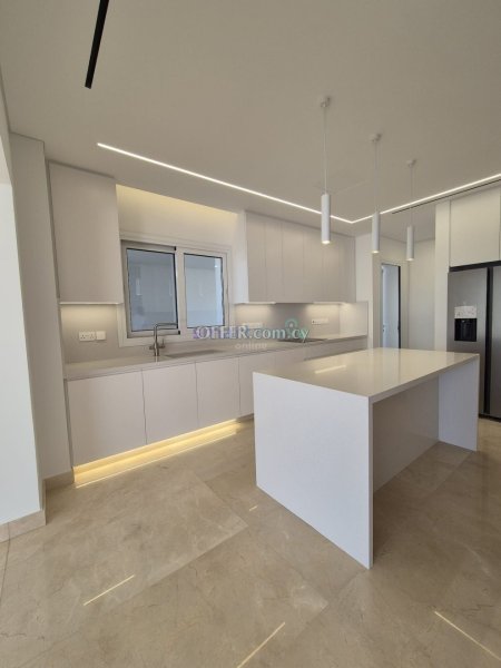 5-Bedroom Detached Villa for Rent Limassol - 9
