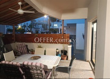 3+1 Bedroom Detached House  In Pallouriotissa, Nicosia - 5