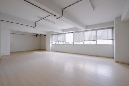 Office in Trypiotis Nicosia - 8